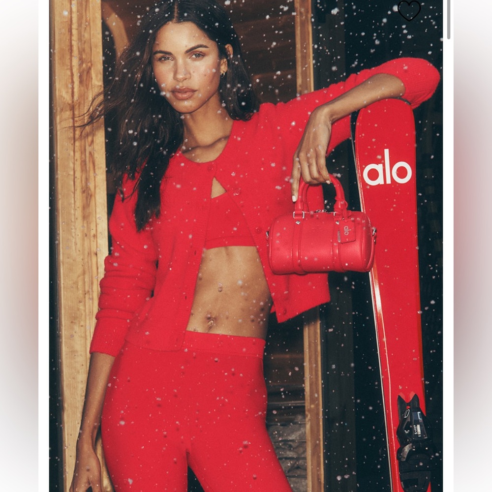 Alo Mini Voyage Bright Red Leather